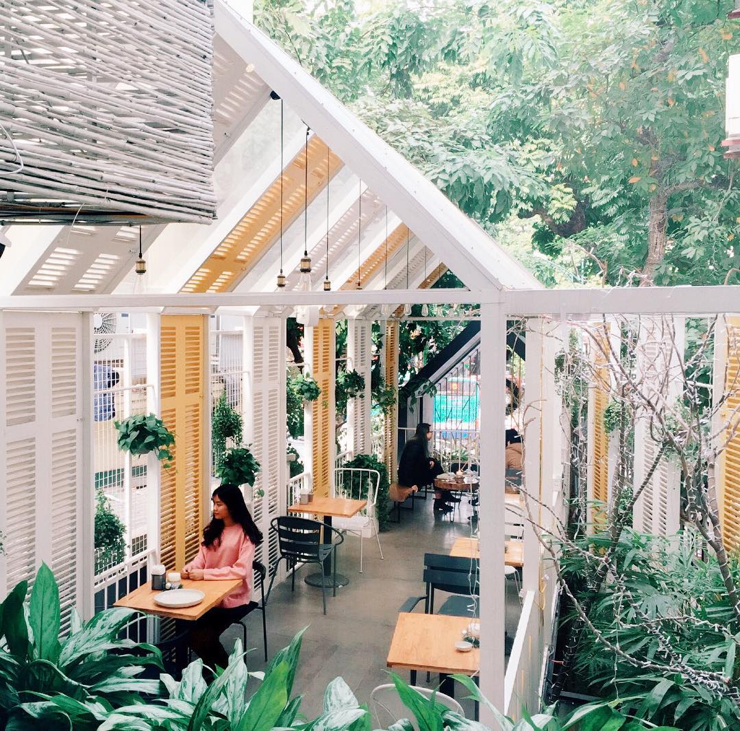 nhung quan cafe dep va lang man o Ha Noi de chup anh