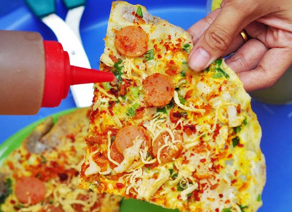 Món bánh tráng nướng, một món ăn mà nhắc tới người ta hay nghĩ về Đà Lạt