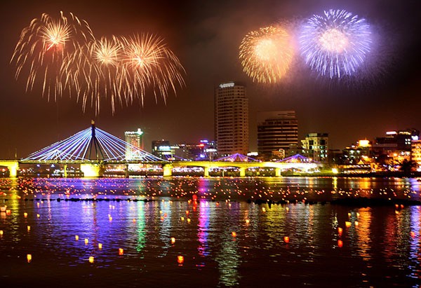 Dia diem trinh dien bao bong mung tet Am Lich 2017