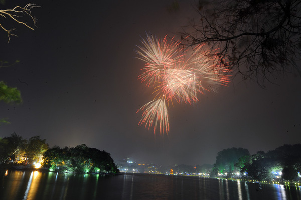 Dia diem trinh dien bao bong mung tet Am Lich 2017