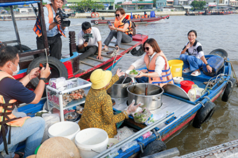 Tour CÁI BÈ - CẦN THƠ 2N1Đ | Cù Lao Tân Phong - Nhà Cổ Ông Kiệt - Chợ Nổi Cái Răng - Cồn Sơn - Vườn Trái Cây