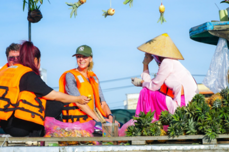 Tour Du Lịch Hà Nội - Sài Gòn - Miền Tây 4 Ngày 3 Đêm | Củ Chi - Mỹ Tho - Bến Tre - Cần Thơ