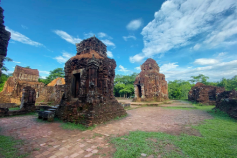 Tour Thánh Địa Mỹ Sơn  1/2  Ngày Từ Đà Nẵng/Hội An – Khám Phá Di Sản Chăm Pa & Du Ngoạn Trên Sông Thu Bồn