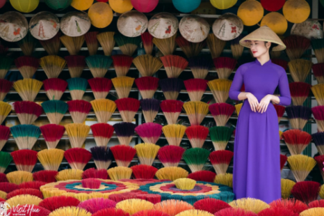 Tour Huế 1 Ngày – Khám Phá 6 Điểm Nổi Bật Của Cố Đô Huế Tour Huế 1 Ngày – Khám Phá 6 Điểm Nổi Bật Của Cố Đô Huế