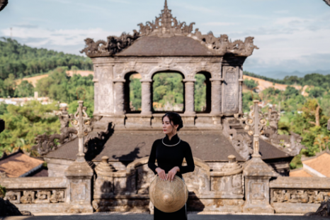 Tour Huế 1 Ngày – Khám Phá 6 Điểm Nổi Bật Của Cố Đô Huế Tour Huế 1 Ngày – Khám Phá 6 Điểm Nổi Bật Của Cố Đô Huế