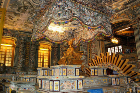 Tour Huế 1 Ngày – Khám Phá 6 Điểm Nổi Bật Của Cố Đô Huế Tour Huế 1 Ngày – Khám Phá 6 Điểm Nổi Bật Của Cố Đô Huế