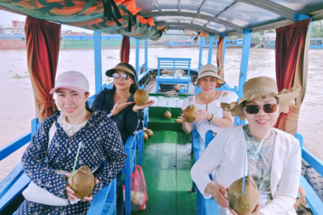 Tour Miền Tây MỸ THO - BẾN TRE 1 Ngày | Cù Lao - Lò Nghề - Vườn Trái Cây - Chèo Xuồng Ba Lá - Chùa Vĩnh Tràng