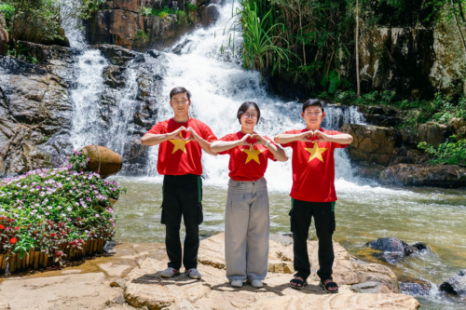Tour Đà Lạt Ngoại Thành 1 Ngày | Thác Voi - Thác Datanla - Thác Pongour - Xưởng Tơ Lụa - Chùa - Cafe Mê Linh - Trại Ong