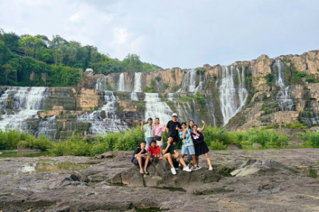 Tour Đà Lạt 4 Ngày 3 Đêm | Tuyệt Tác Phố Núi - Lạc Bước Giữa Rừng Hoa Và Đón Sương Chùng Chình