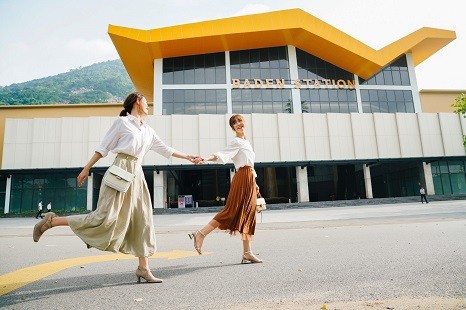 Tour Tây Ninh – Củ Chi 1 ngày | Tham quan Núi Bà Đen – Khám phá Địa Đạo Củ Chi | Núi rừng - Tâm linh - Lịch sử