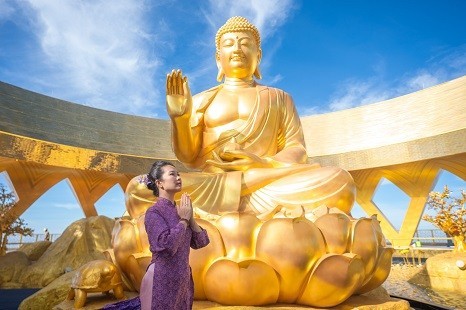 Tour Tây Ninh – Củ Chi 1 ngày | Tham quan Núi Bà Đen – Khám phá Địa Đạo Củ Chi | Núi rừng - Tâm linh - Lịch sử