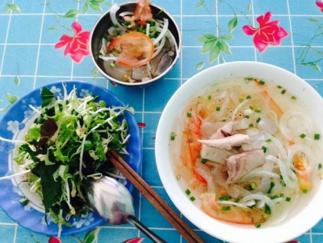 ​Đặc sản Nha Trang - Bún lá cá dầm Ninh Hòa