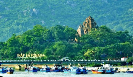 ​Tìm nét Chăm xưa ở Tháp bà Ponagar Nha Trang