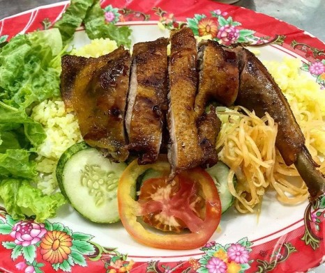 Ghim lại ngay danh sách những quán cơm gà "ngon miễn chê" ở Đà Nẵng
