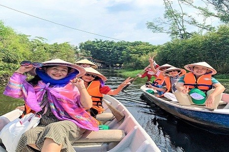 Tour Làng Nổi Tân Lập "Rừng Tràm Trà Sư" 1 Ngày - Thiền Viện Trúc Lâm Chánh Giác - Làng Cổ Phước Lộc Thọ