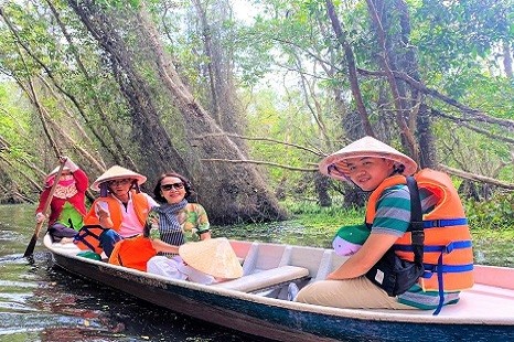 Tour Làng Nổi Tân Lập "Rừng Tràm Trà Sư" 1 Ngày - Thiền Viện Trúc Lâm Chánh Giác - Làng Cổ Phước Lộc Thọ