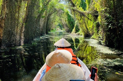 Tour Làng Nổi Tân Lập "Rừng Tràm Trà Sư" 1 Ngày - Thiền Viện Trúc Lâm Chánh Giác - Làng Cổ Phước Lộc Thọ