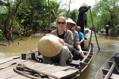 Tour Chất Lượng Du Lịch HÀNH HƯƠNG Miền Tây 2 Ngày Viếng Chùa Bà Đầu Năm (Cái Bè - Châu Đốc)