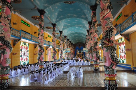 Tour Sài Gòn - Chợ Nổi Cái Răng - Tây Ninh 4 Ngày 3 Đêm