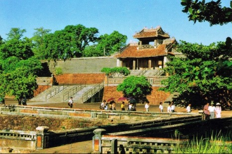 Tour Du Lịch Hà Nội - Đà Nẵng - Huế - Động Thiên Đường 3 Ngày 2 Đêm