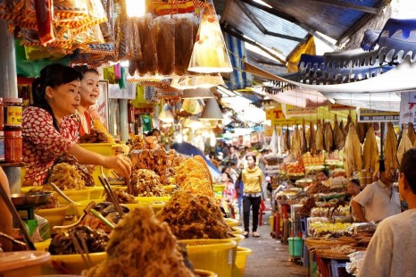 Có một "Thế Giới Mắm" ở chợ Châu Đốc - An Giang Có một "Thế Giới Mắm" ở chợ Châu Đốc - An Giang