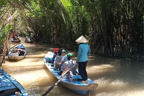 Tour Miền Tây 2N1Đ | "Hòn Ngọc Xanh" Cồn Sơn - Chợ Nổi - Cù Lao - Vườn Trái Cây - Làm Bánh/Xem Cá Lóc "Múa"