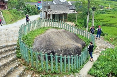 Tour Hà Nội - Sapa - Lao Chải - Tả Van - Cát Cát - Giàng Tà Chải - Hàm Rồng 3 Ngày