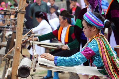 Tour Hà Nội - Hà Giang - Quản Bạ - Đồng Văn - Cột Cờ Lũng Cú - Hà Nội 3 Ngày 2 Đêm