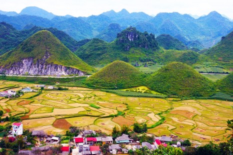 Tour Hà Nội - Hà Giang - Quản Bạ - Đồng Văn - Cột Cờ Lũng Cú - Hà Nội 3 Ngày 2 Đêm