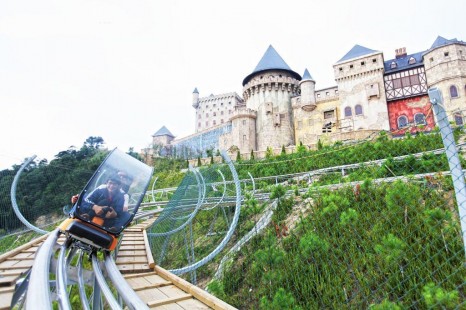 Tour Sài Gòn - Miền Trung 4 Ngày 3 Đêm (Đà Nẵng - Sơn Trà - Hội An - Bà Nà - Huế)
