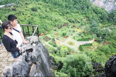 Tour Du Lịch Đà Nẵng - Hạ Long - Tuần Châu - Hoa Lư - Tam Cốc - Sapa 7 ngày