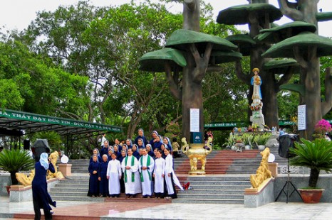 Tour Du Lịch Đà Nẵng - Hội An - Bà Nà - Huế - Động Thiên Đường | 4 Ngày 3 Đêm