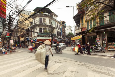 ​Những điều cần biết khi đi du lịch bụi Hà Nội bằng xe máy theo tháng