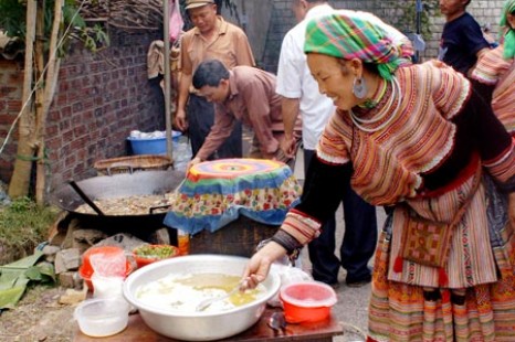 Tour Du Lịch Sài Gòn - Hà Nội- Hạ Long - Tuần Châu - Chùa Hương - Sapa 8 Ngày