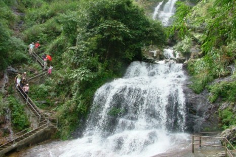 Tour Du Lịch Sapa - Thác Bạc 3 Ngày 2 Đêm (Đi - Về bằng tàu hỏa)