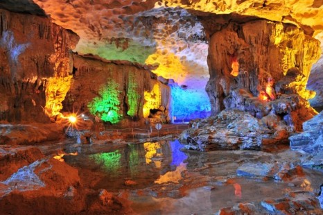 Tour Du Lịch Sài Gòn - Hà Nội - Hạ Long - Tuần Châu - Sa Pa 6 Ngày