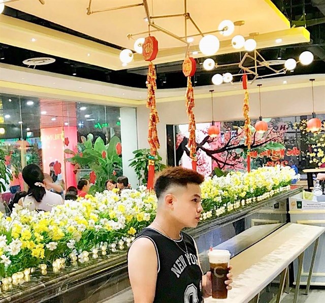 Giới trẻ check-in khu sống ảo mới toanh tại "Chinatown phiên bản Sài Gòn"