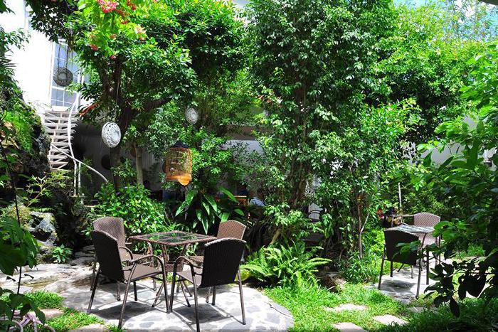 Những Quán Café Sân Vườn Đẹp Ở Thủ Đức | Viet Fun Travel