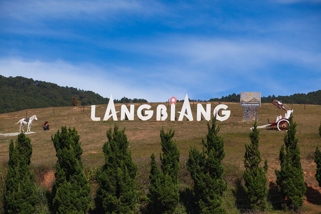 langbiang da lat co gi