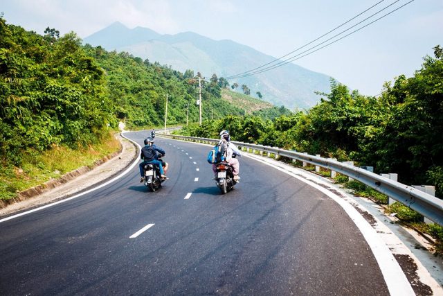 huong dan duong len ba na hill