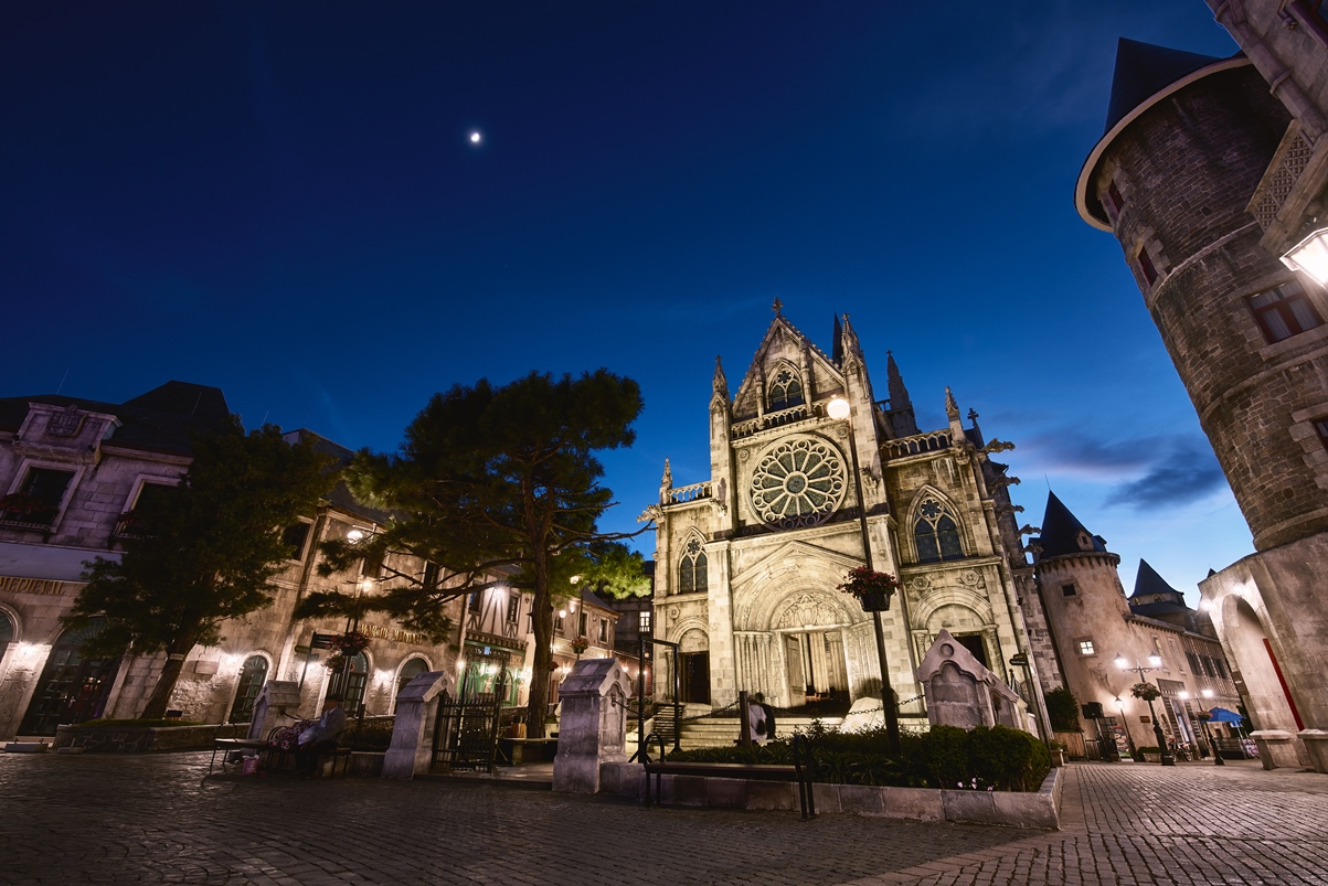 cach di ba na hills, di ba na hill nhu the nao