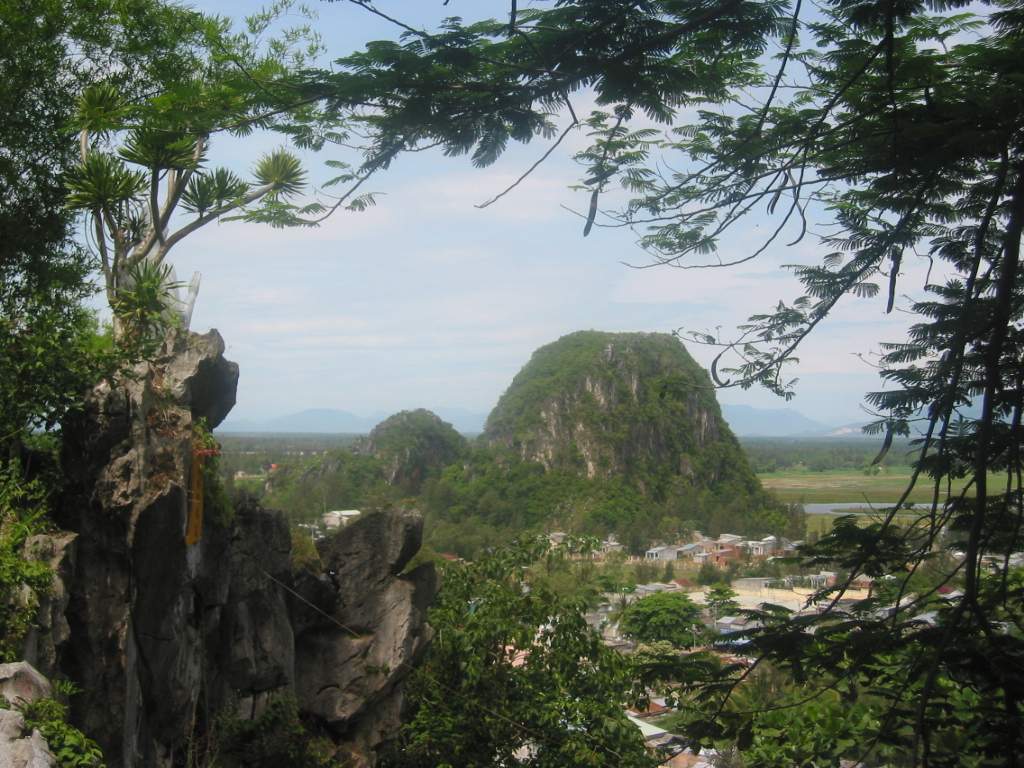 ngu hanh son da nang co bao nhieu ngon nui