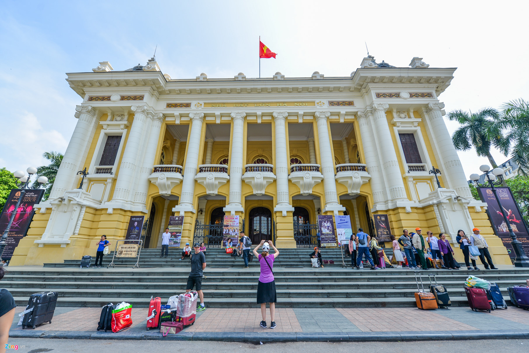 tham quan nha hat lon o Ha Noi