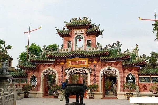 du lich hoi an nen di choi o dau