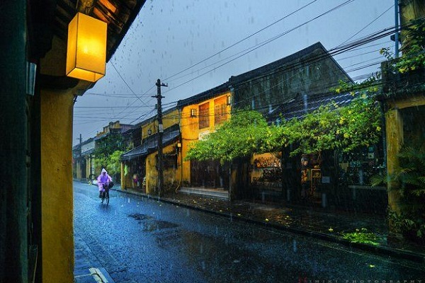 khong nen di du lich hoi an vao thang nao