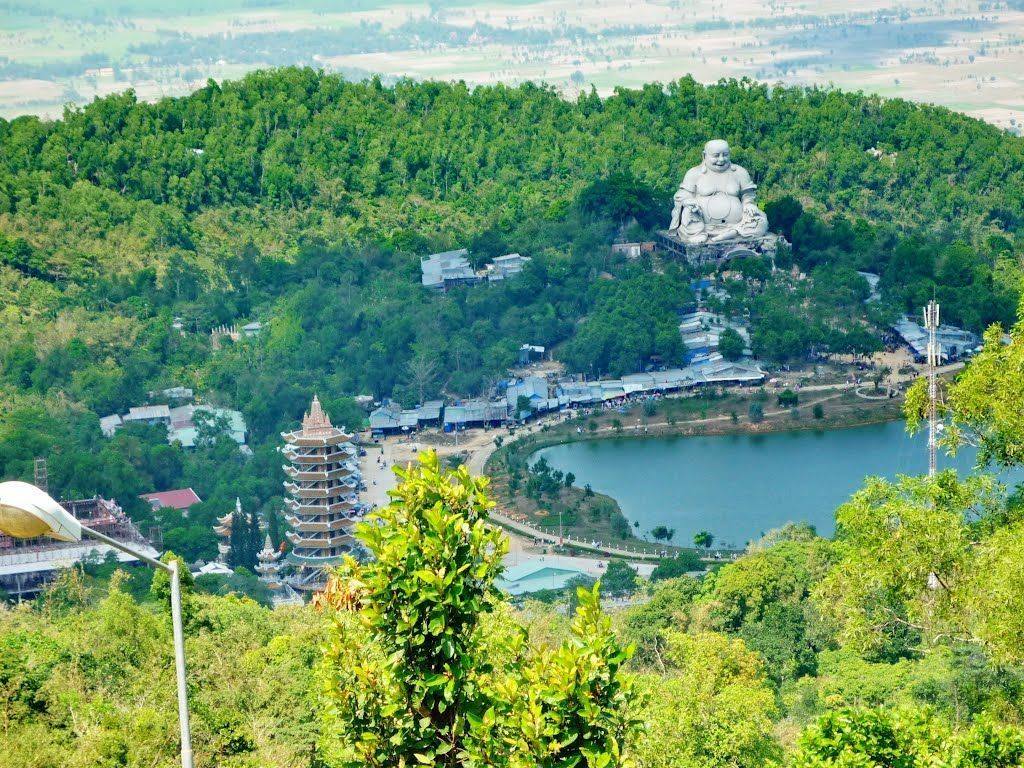 di du lich tri ton an giang co gi choi