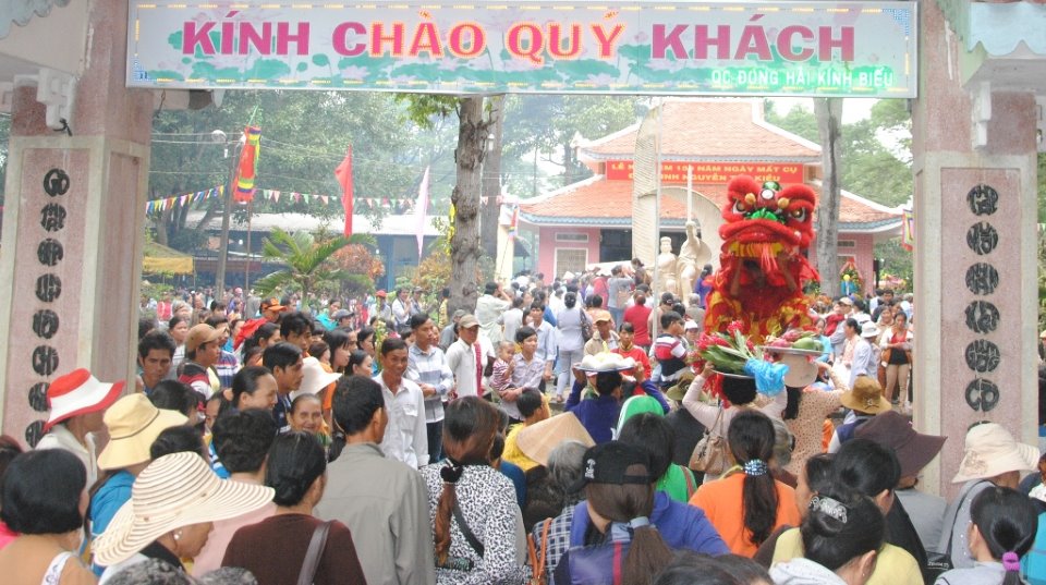 le hoi go thap xu sen dong thap muoi