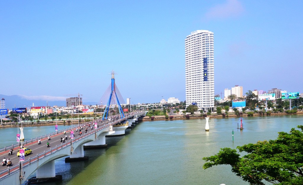 di du lich da nang bang tau hoa