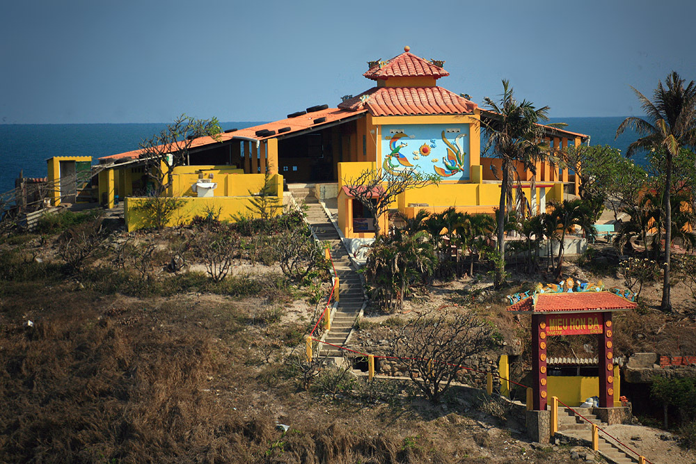 kinh nghiem di du lich mieu hon ba o vung tau