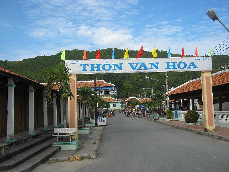 nha lon long son vung tau